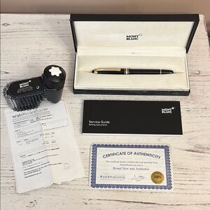 Montblanc Black and Gold Fountain Pen Set